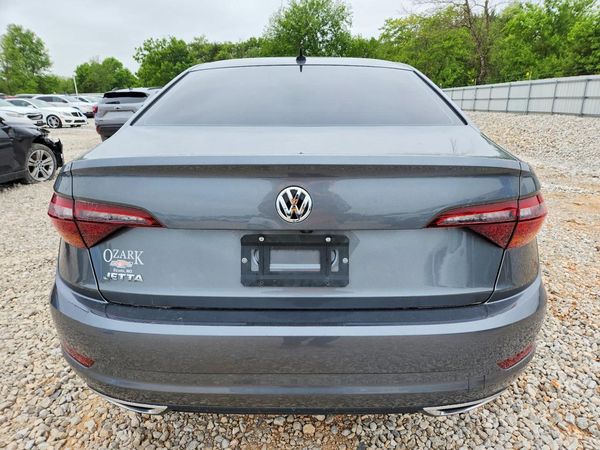 2019 VOLKSWAGEN JETTA
