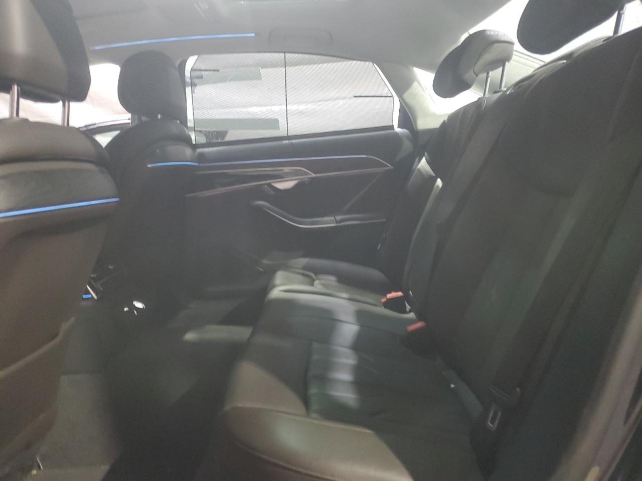 2019 AUDI A8 quattro L