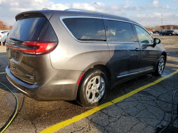 2021 CHRYSLER PACIFICA