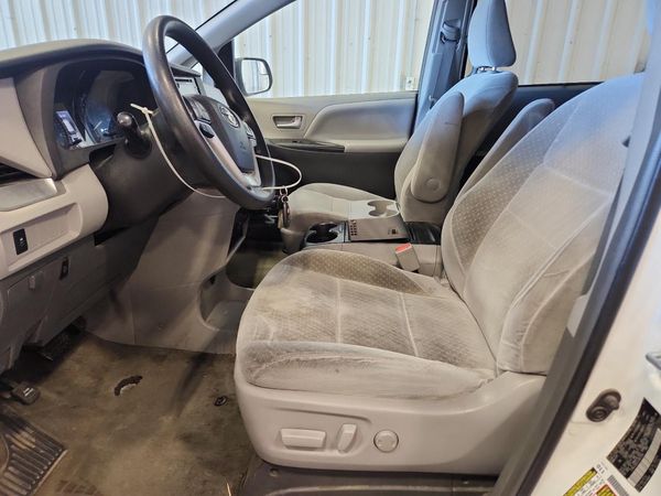 2018 TOYOTA SIENNA