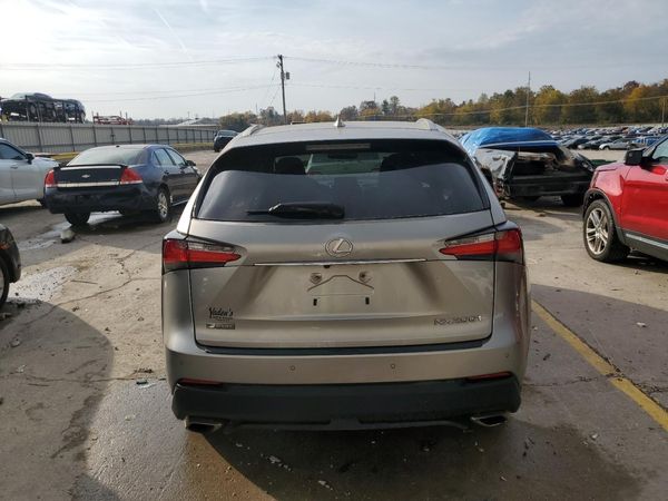 2015 LEXUS NX 200t Luxury