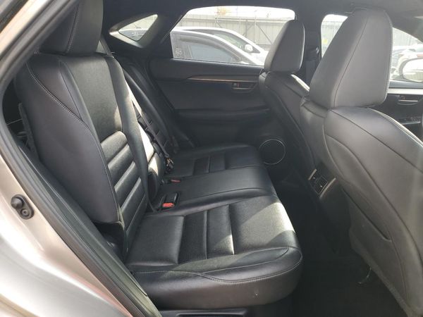 2015 LEXUS NX 200t Luxury