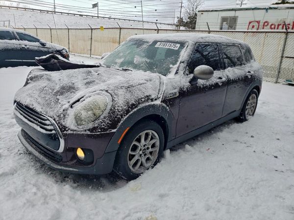 2017 MINI COOPER