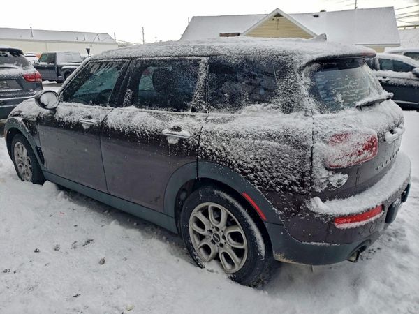 2017 MINI COOPER