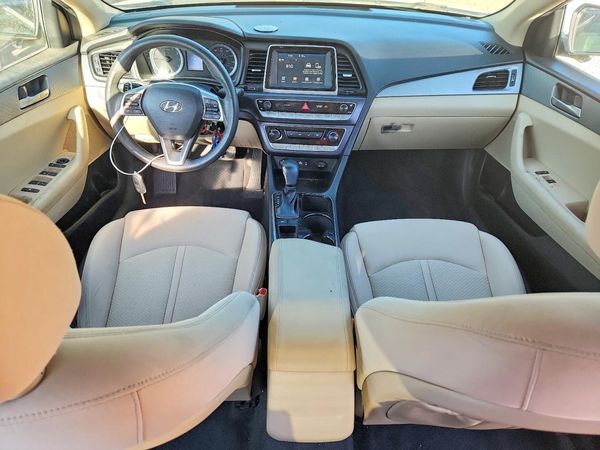 2019 HYUNDAI SONATA