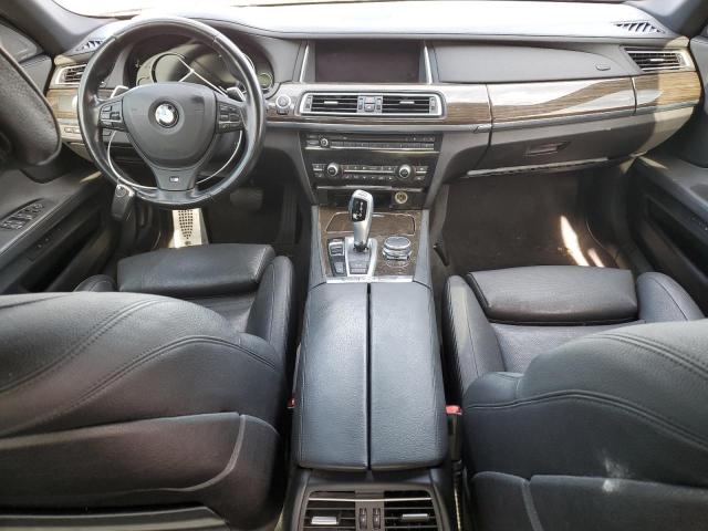 2015 BMW 740i