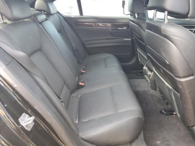 2015 BMW 740i