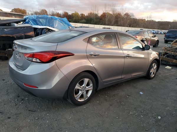 2016 HYUNDAI ELANTRA