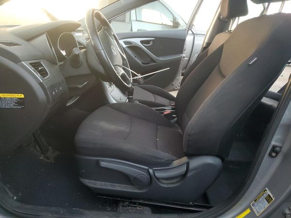 2016 HYUNDAI ELANTRA