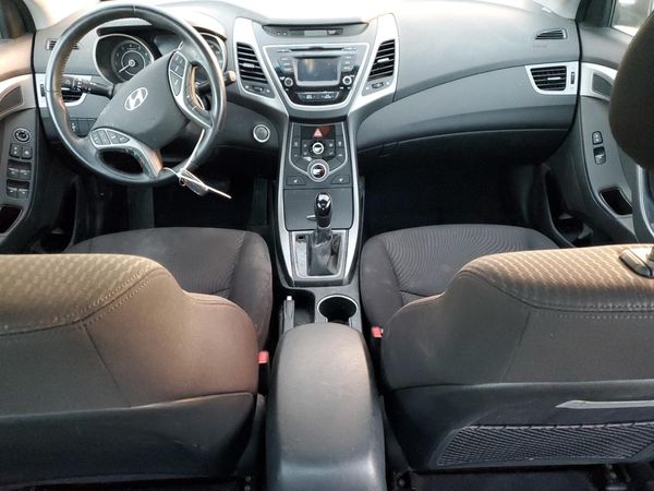 2016 HYUNDAI ELANTRA