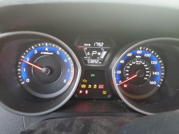 2016 HYUNDAI ELANTRA
