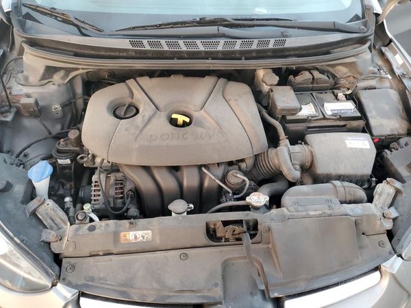 2016 HYUNDAI ELANTRA