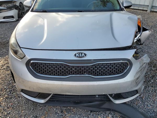 2017 KIA NIRO FE / LX / LX Tech — Engine bay