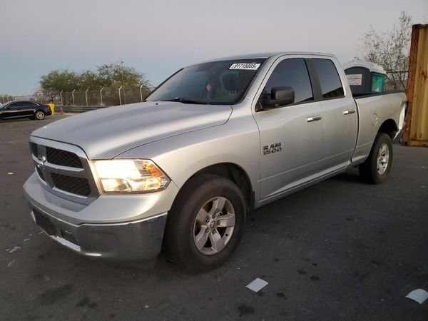 2018 RAM 1500 SLT QUAD CAB 4X2