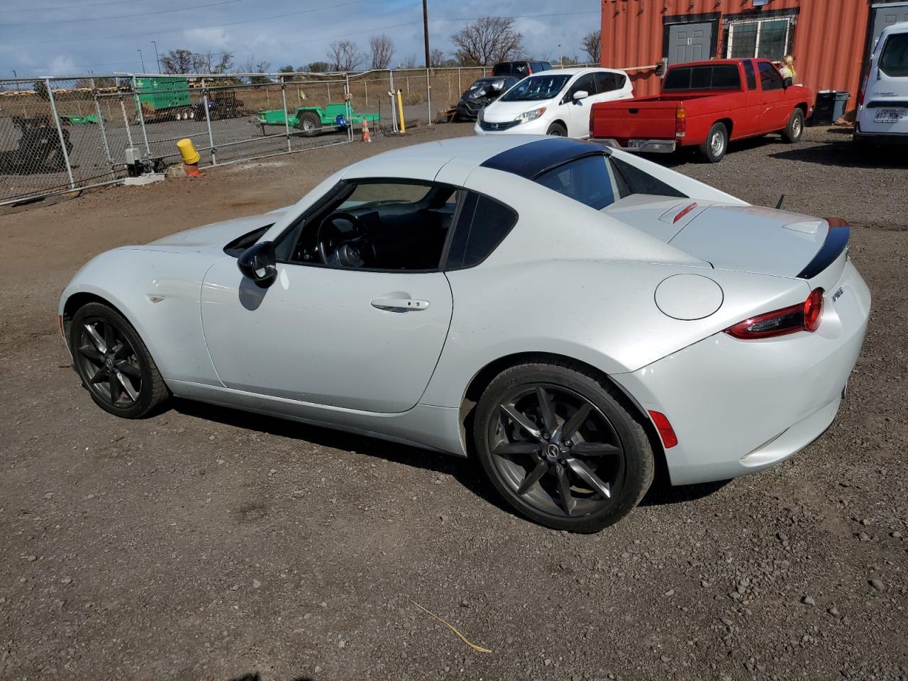 2017 MAZDA MX-5 MIATA Club