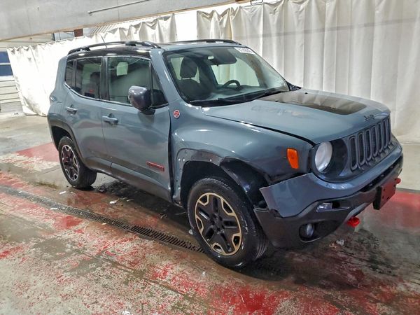 2015 JEEP RENEGADE TRAILHAWK 4X4