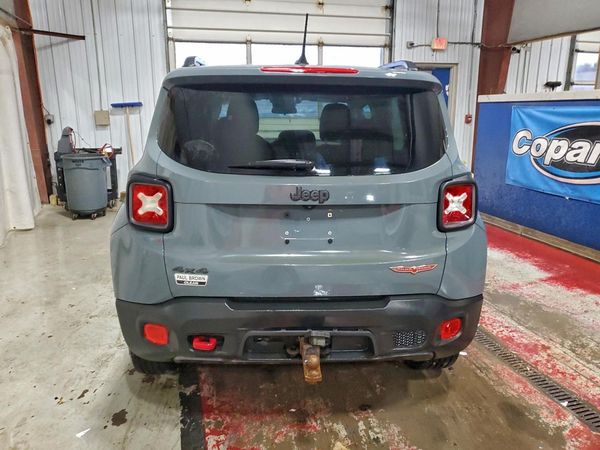 2015 JEEP RENEGADE TRAILHAWK 4X4