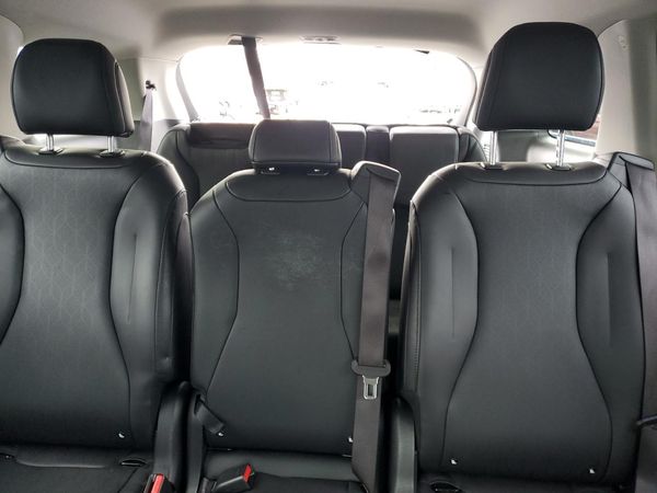 2024 KIA CARNIVAL