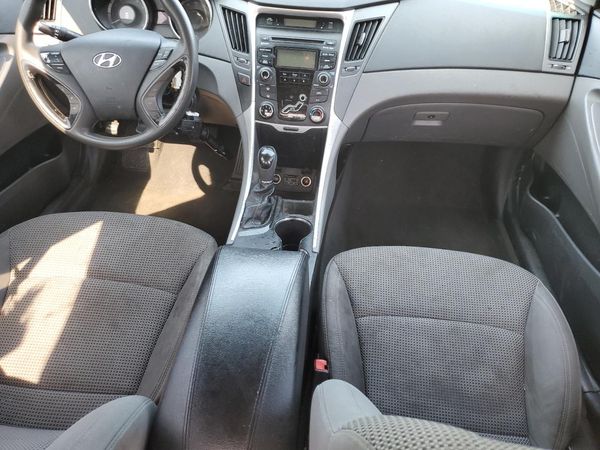 2012 HYUNDAI SONATA Middle-low level