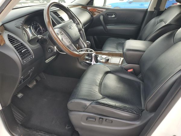 2017 INFINITI QX80