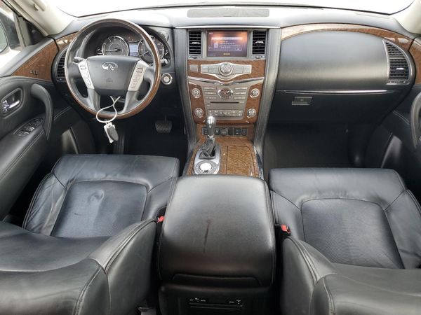 2017 INFINITI QX80