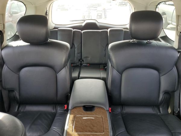2017 INFINITI QX80