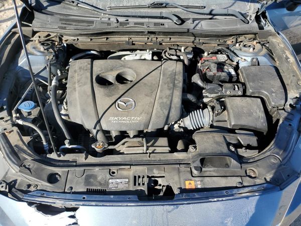 2015 MAZDA 3