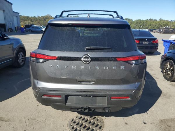 2025 NISSAN PATHFINDER SV