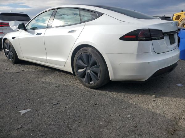 2022 TESLA MODEL S