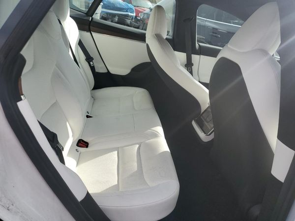 2022 TESLA MODEL S