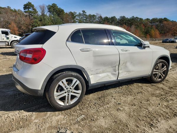 2019 MERCEDES-BENZ GLA GLA250-4M