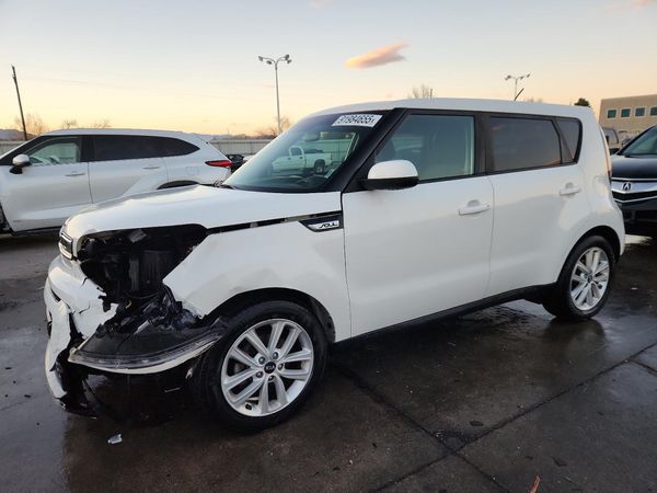2019 KIA SOUL