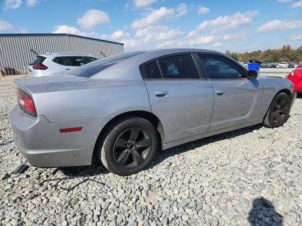 2014 DODGE CHARGER SE