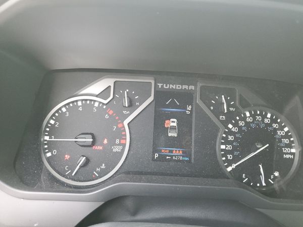 2025 TOYOTA TUNDRA SR