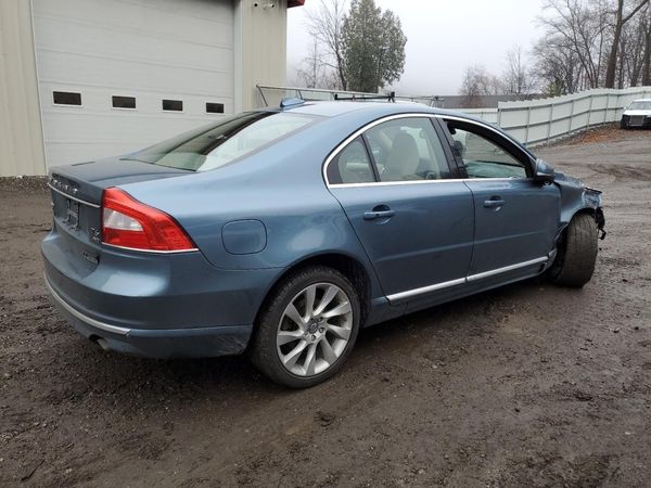 2014 VOLVO S80