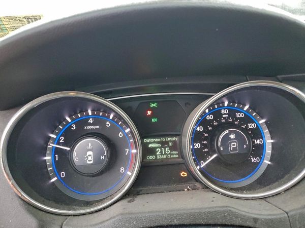 2013 HYUNDAI SONATA GLS/ GLS Popular