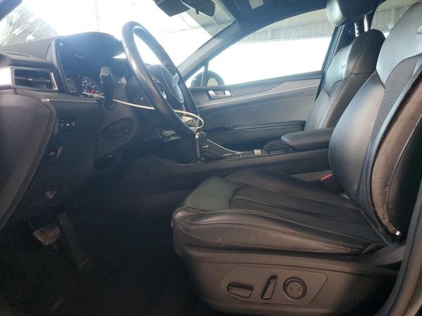 2022 KIA K5 GT-Line — DENT