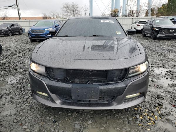 2017 DODGE CHARGER SXT