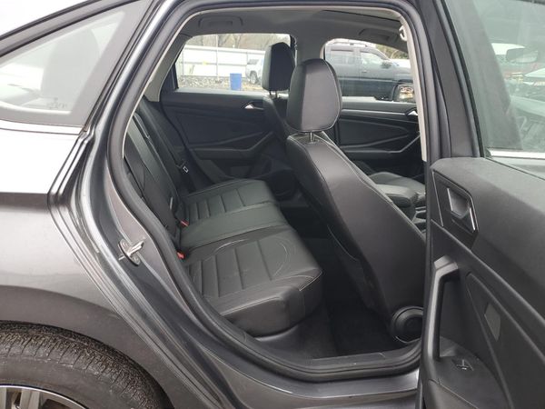 2024 VOLKSWAGEN JETTA SE, SE (AQ301 Trans)