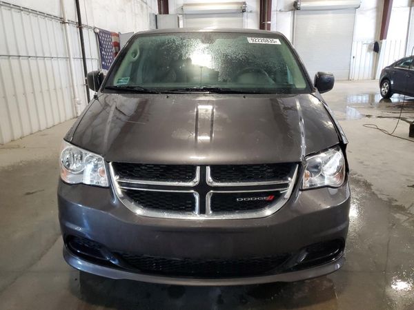 2020 DODGE GRAND CARAVAN SE