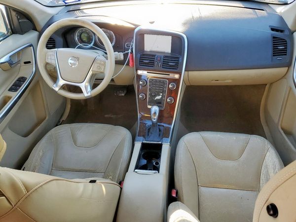 2013 VOLVO XC60