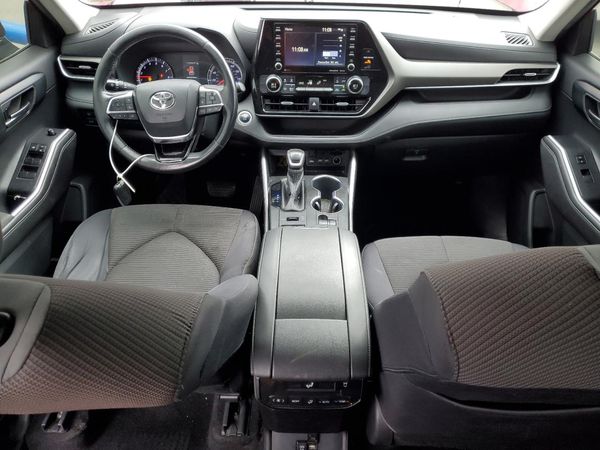 2020 TOYOTA HIGHLANDER