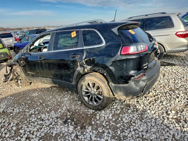2019 JEEP CHEROKEE LATITUDE PLUS 4X4