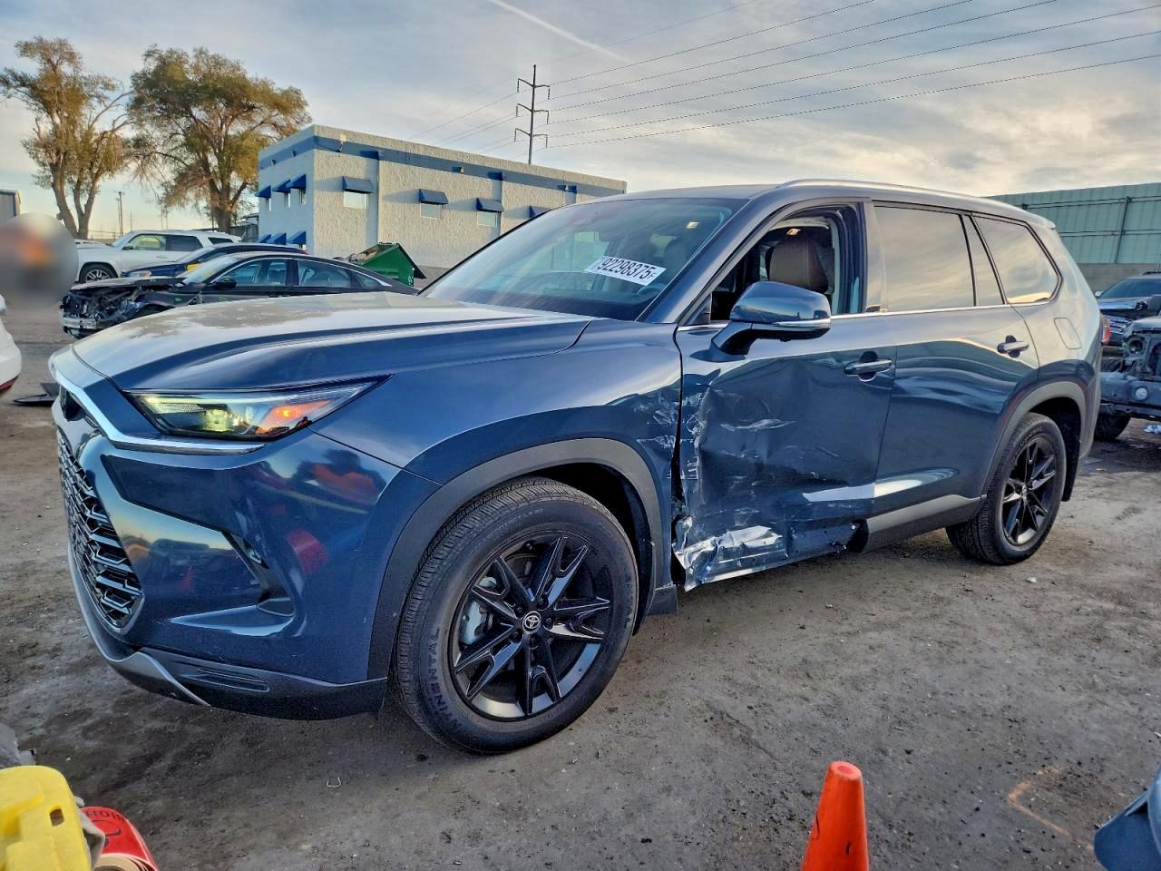 2024 TOYOTA GRAND HIGHLANDER