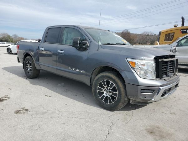 2020 NISSAN TITAN — Passenger 3/4