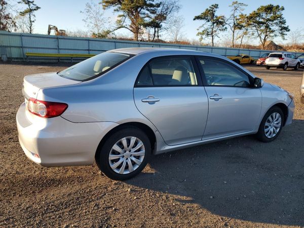 2012 TOYOTA COROLLA