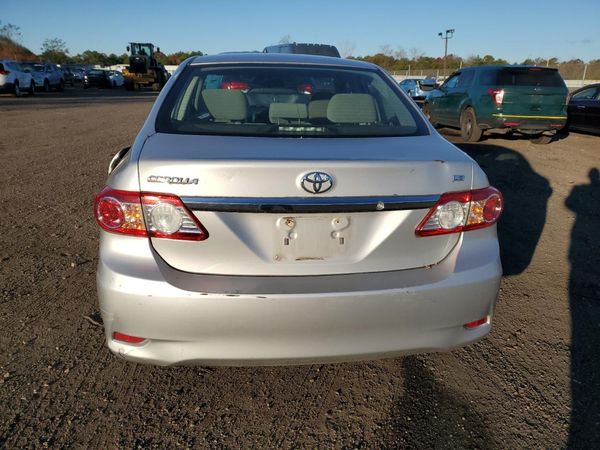 2012 TOYOTA COROLLA