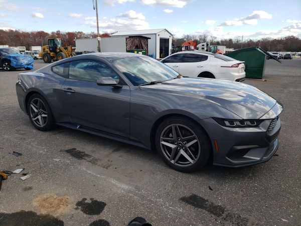 2025 FORD MUSTANG
