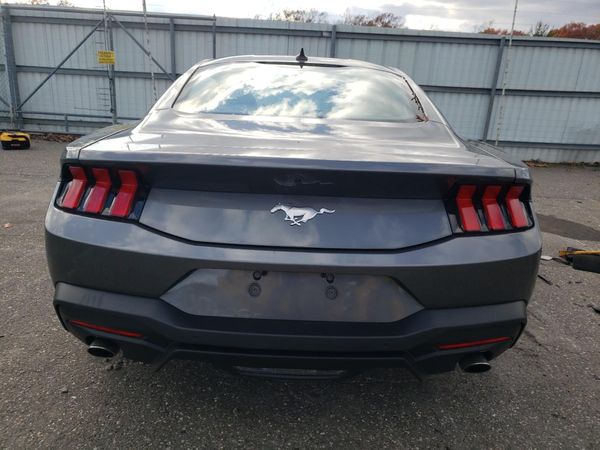 2025 FORD MUSTANG
