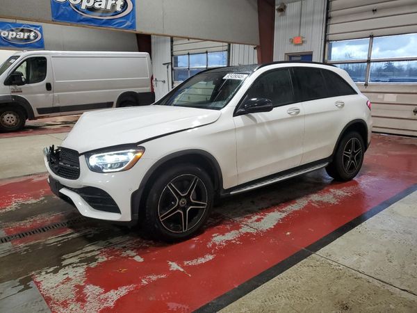 2021 MERCEDES-BENZ GLC